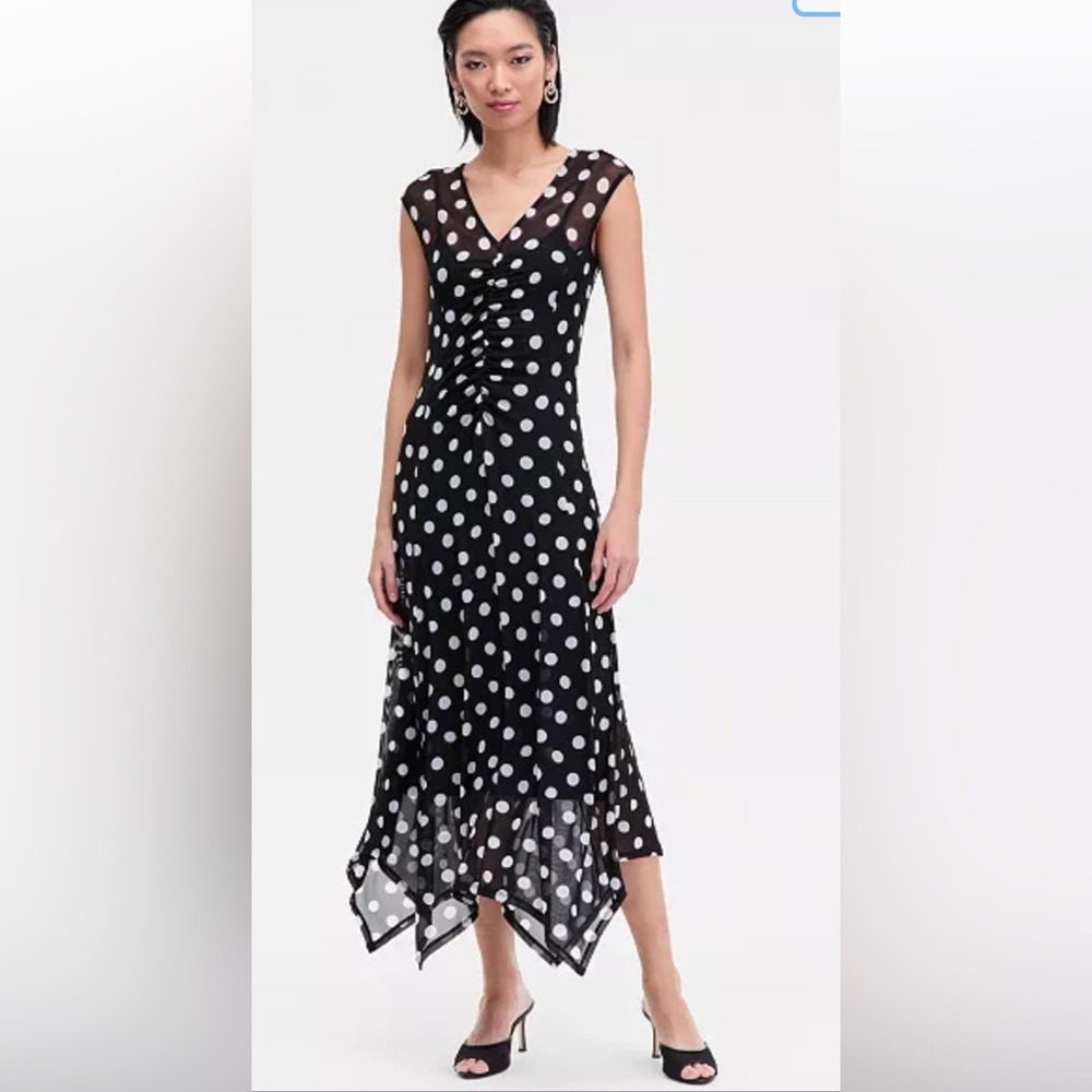 Black & White Polka Dot V-Neck Dress